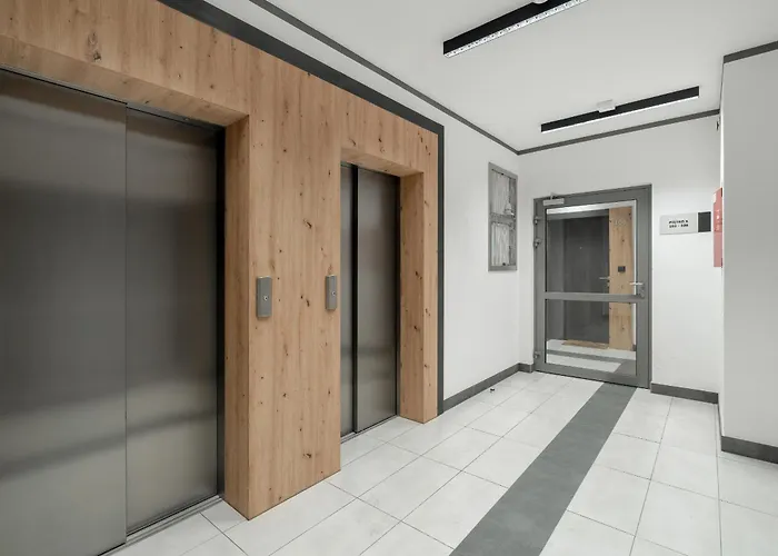 Wyjatkowy I Nowoczesny Z Balkonem I Parkingiem By Renters Apartment *