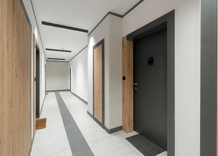 Apartment Wyjatkowy I Nowoczesny Z Balkonem I Parkingiem By Renters *