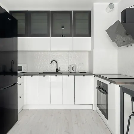Appartamento Wyjatkowy I Nowoczesny Z Balkonem I Parkingiem By Renters