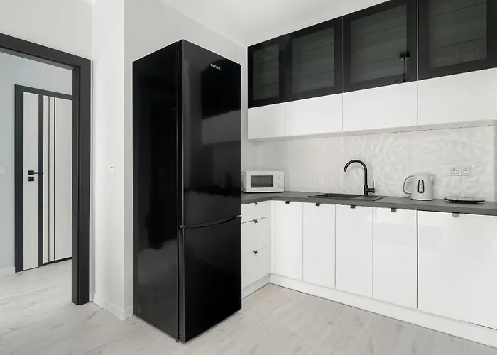 Wyjatkowy I Nowoczesny Z Balkonem I Parkingiem By Renters